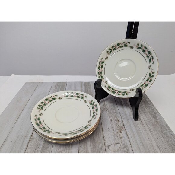 Porcelain Saucer Plates Set 5 "A Season Of Wonder" Christmas Holly Design - Picture 1 of 6